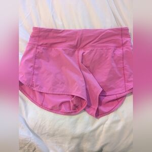 Lululemon Shorts 🩷
